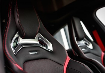 Mercedes-AMG CLA 45 (19)