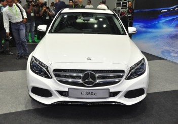 Mercedes Benz C 350e - 02