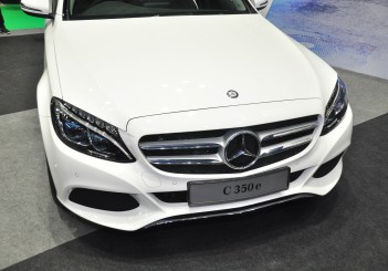 Mercedes Benz C 350e - 03