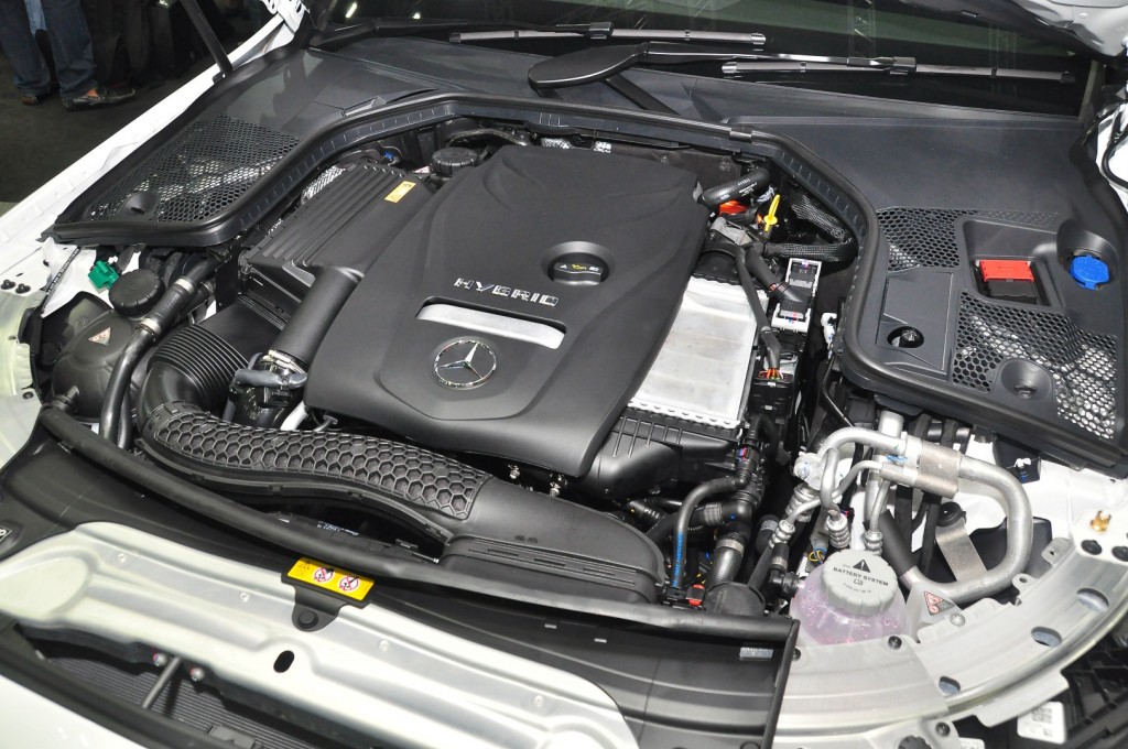 Mercedes Benz C 350e - 15