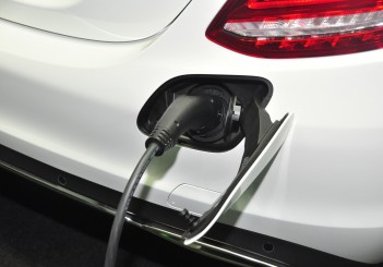 Mercedes Benz C 350e - 21