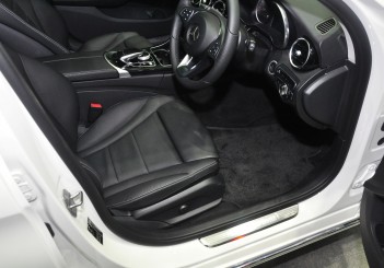 Mercedes Benz C 350e - 35