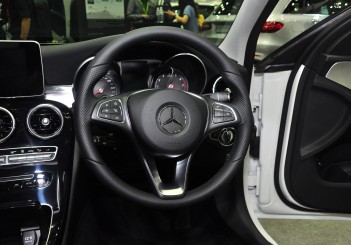 Mercedes Benz C 350e - 41