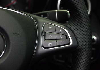 Mercedes Benz C 350e - 43