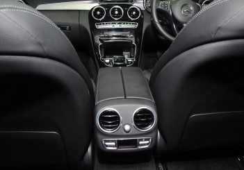 Mercedes Benz C 350e - 63