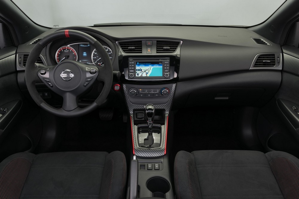 2017_Nissan_Sentra_NISMO_47