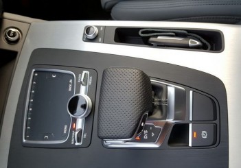 Audi Q5_2016 (1)