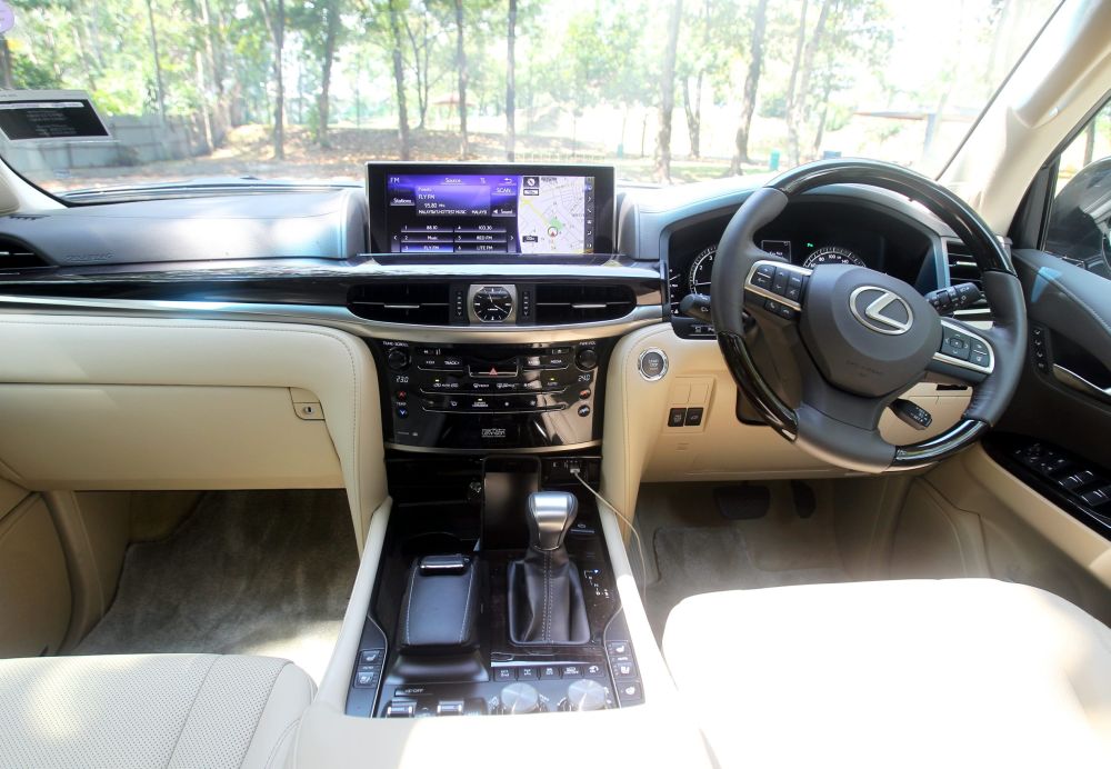 GWLEXUSLX