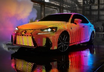 Lexus LIT IS - 01
