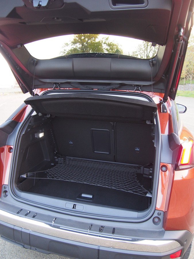 Peugeot 3008 Drive_Oct 2016_Bologna_Italy (142)