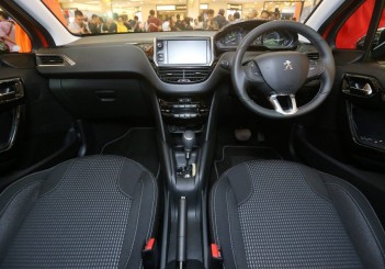 RJPEUGEOT