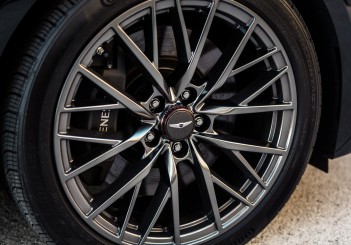 Genesis G80 Sport - 12