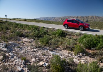 PEUGEOT_2008_TESTDRIVE_1506TC066