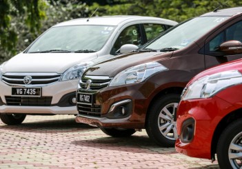 Proton Ertiga - 04