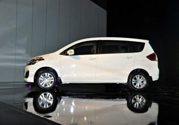 Proton Ertiga - 05