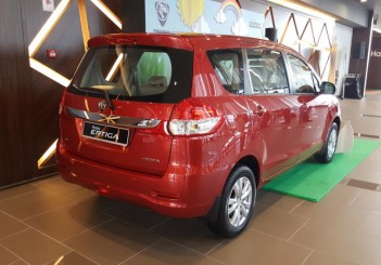 Proton Ertiga - 06