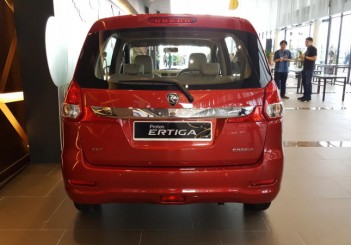 Proton Ertiga - 07