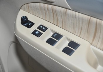 Proton Ertiga - 13