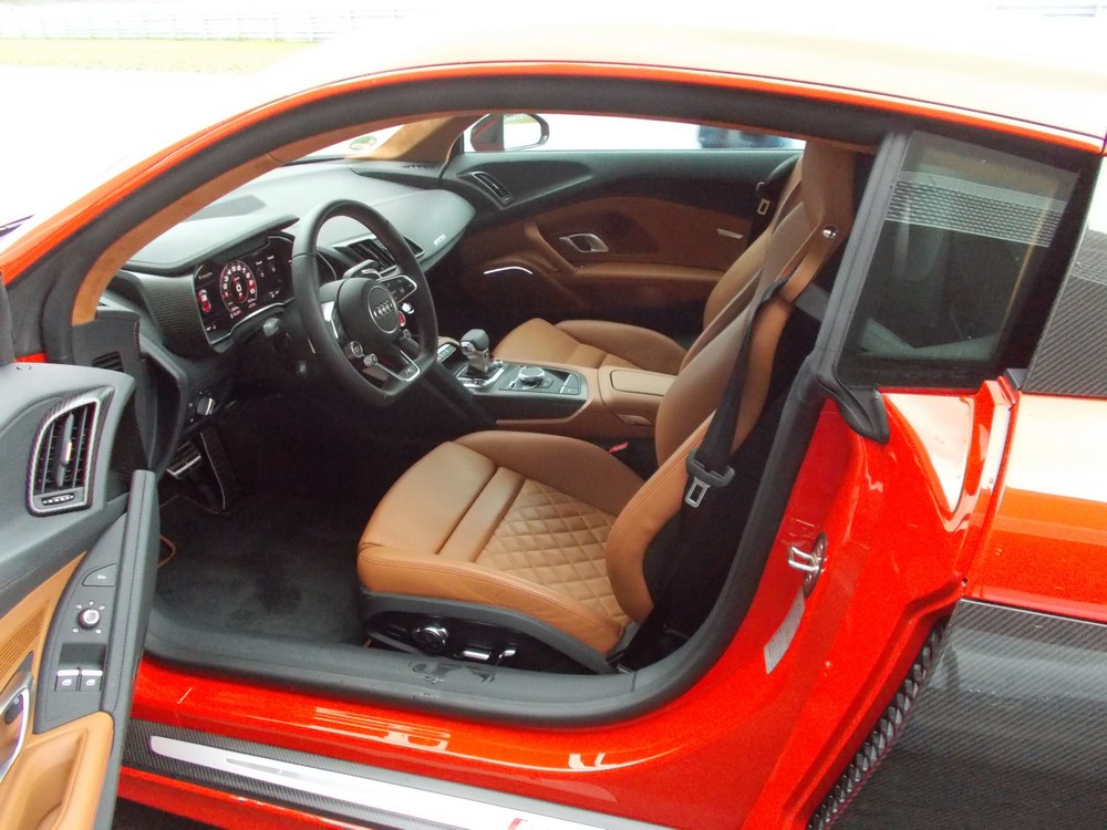 R8plus-driver3