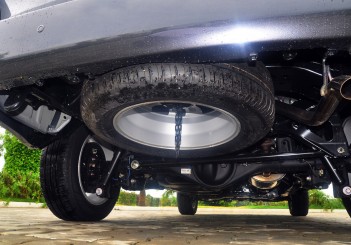 Toyota Innova 2.0G - 16-5