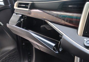 Toyota Innova 2.0G - 31
