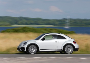 VW Beetle R-Line - 02