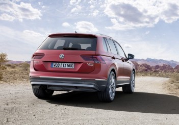 Volkswagen Tiguan - 03