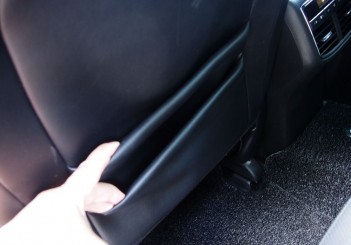 Double pockets at the back of first row seats
