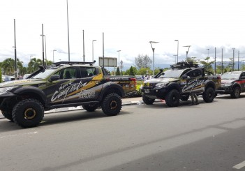 Mitsubishi Triton Borneo Safari (2016) - 01