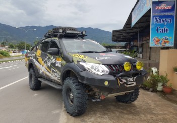 Mitsubishi Triton Borneo Safari (2016) - 30