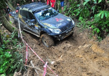 Mitsubishi Triton Borneo Safari (2016) - 52