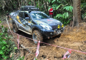 Mitsubishi Triton Borneo Safari (2016) - 70