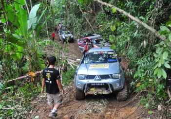 Mitsubishi Triton Borneo Safari (2016) - 75