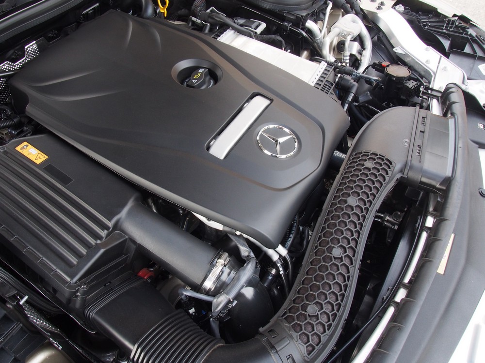 The 2.0-litre turbocharged engine of the E300 Coupe.