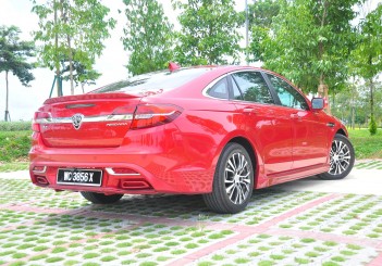 Proton Perdana - 009