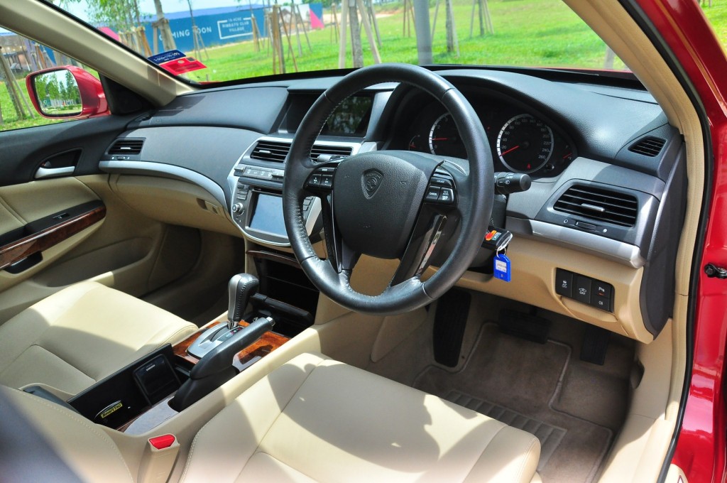 Proton Perdana - 059