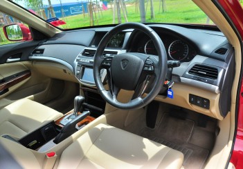 Proton Perdana - 059