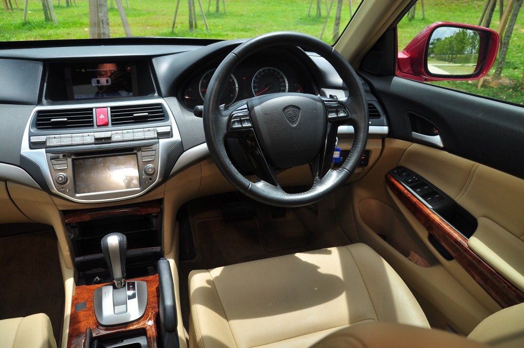 Proton Perdana - 069