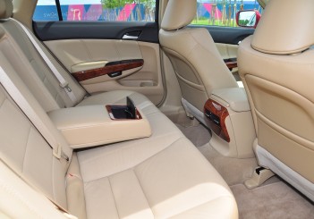Proton Perdana - 103