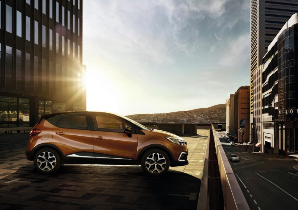Renault New Captur - Geneva Debut 070317 (5) (Medium)