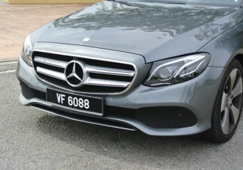Mercedes-Benz E 250 Avantgarde - 04-1
