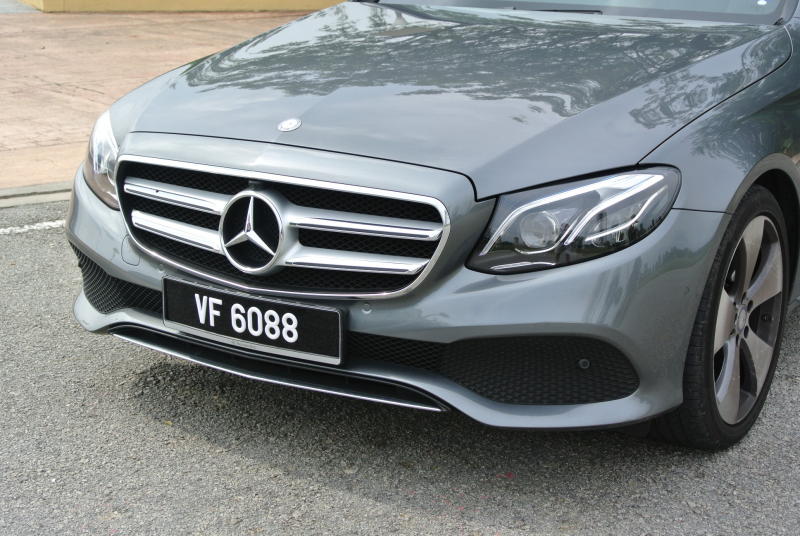 Mercedes-Benz E 250 Avantgarde - 04-1
