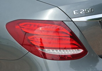 Mercedes-Benz E 250 Avantgarde - 13