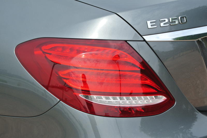 Mercedes-Benz E 250 Avantgarde - 13