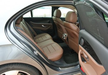 Mercedes-Benz E 250 Avantgarde - 18