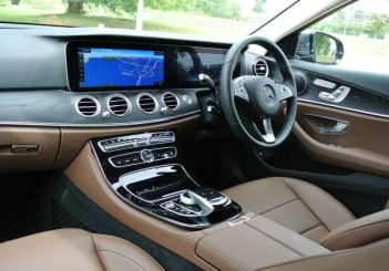 Mercedes-Benz E 250 Avantgarde - 21