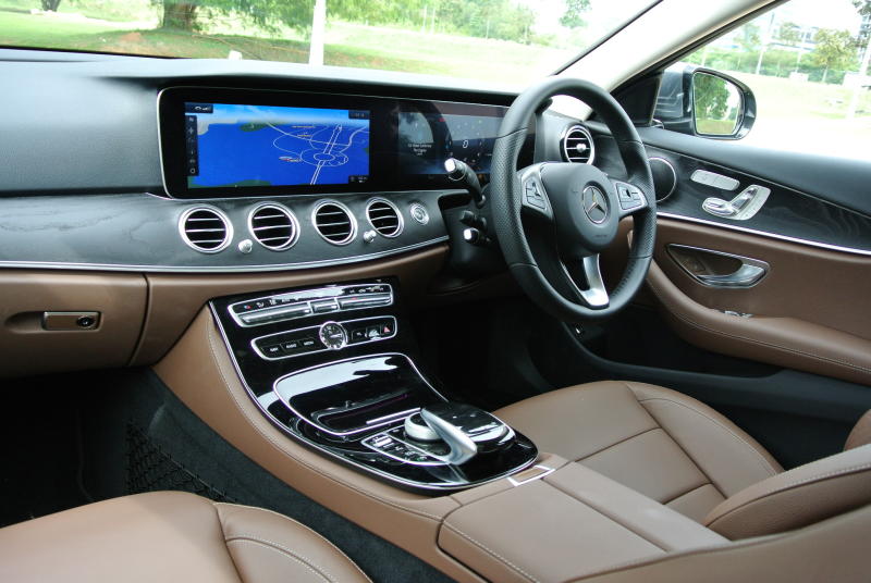 Mercedes-Benz E 250 Avantgarde - 21