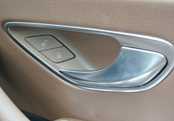 Mercedes-Benz E 250 Avantgarde - 26