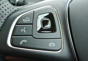 Mercedes-Benz E 250 Avantgarde - 36