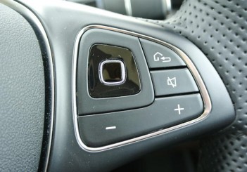 Mercedes-Benz E 250 Avantgarde - 38